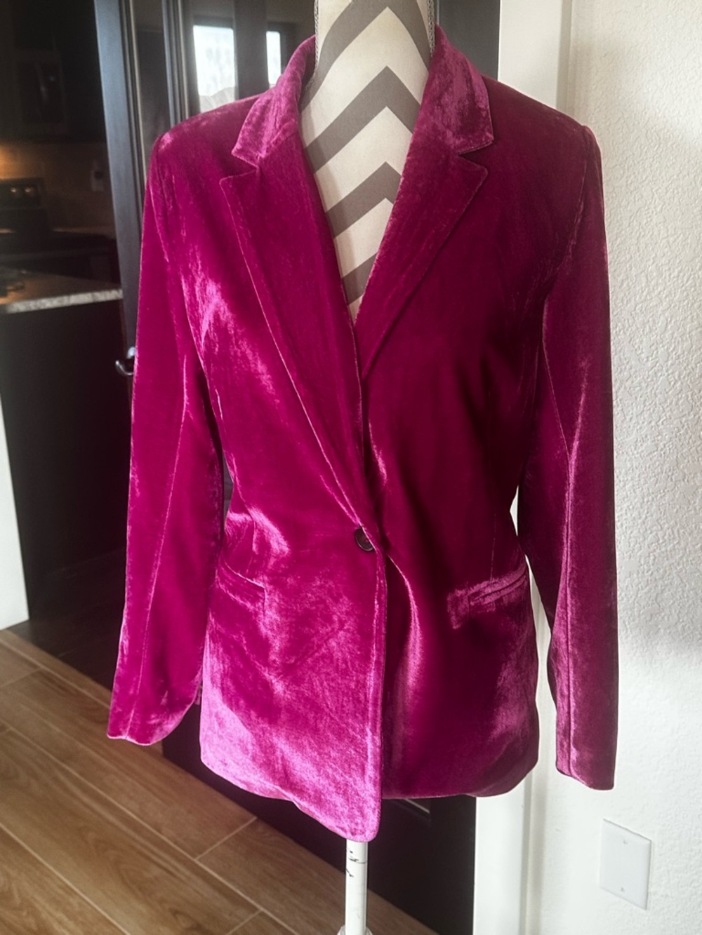 🆕 NWT Free People / Mink Pink plush fuchsia pink  velvet blazer 2 Pc set. Sz M ( - Picture 7 of 9